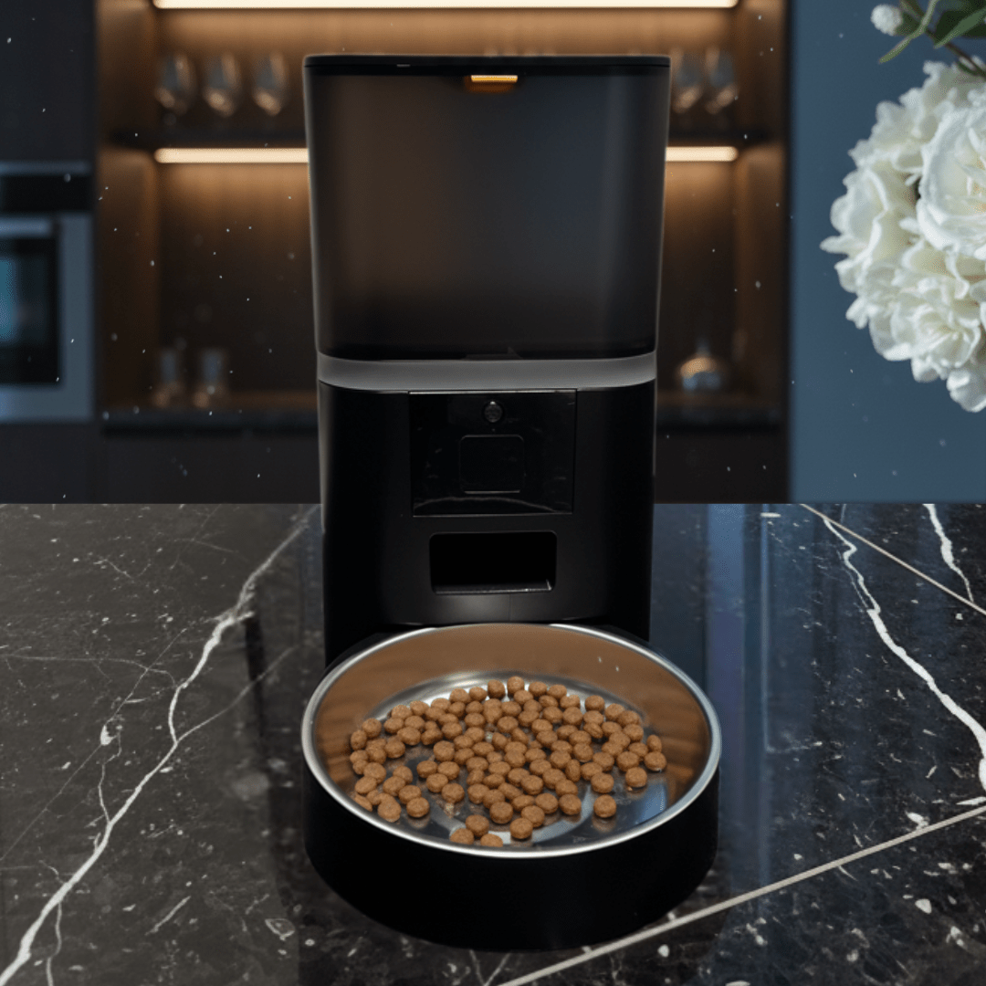 Smart Automatic Pet Feeder for Cats & Dogs - KIRA Pet World